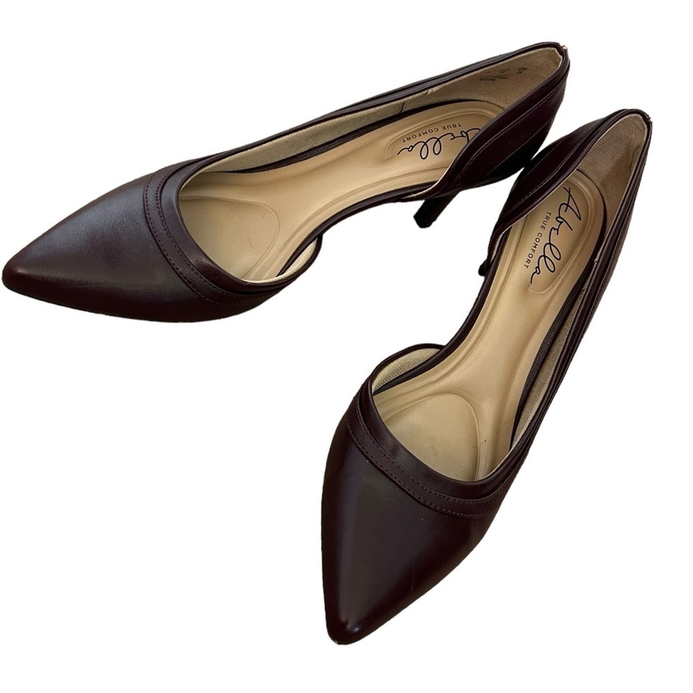Abella Burgundy True Comfort Pump 3” Heels Pointed Toe Career Office Size 9